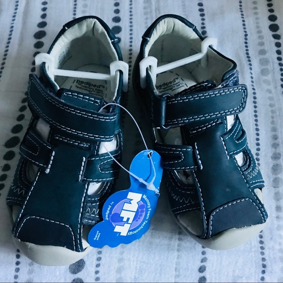 Boys Sandals by PediPed ✨NWT✨ - Picture 1 of 3